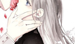 动漫情侣,携手共度浪漫时光