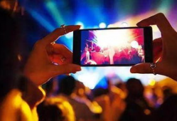 收购短视频,激战正酣，谁将问鼎市场之巅？